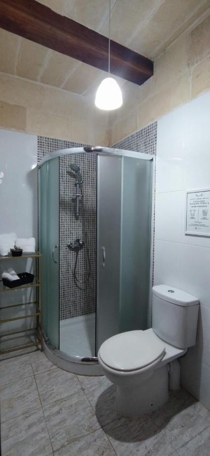 Warda Accommodation Шеукия Экстерьер фото