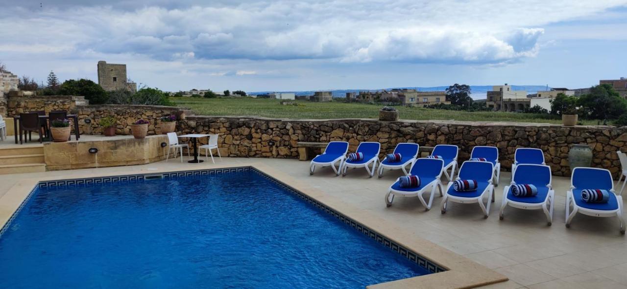 Warda Accommodation Шеукия Экстерьер фото